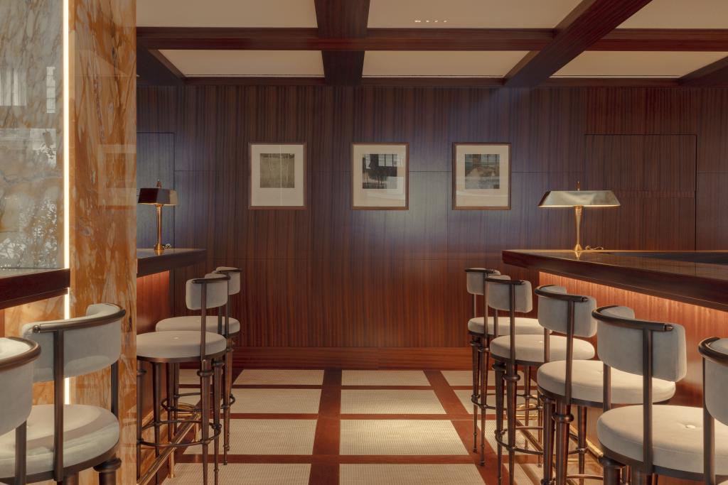 Discover the Luxury and Elegance of a Design Hotel in Paris