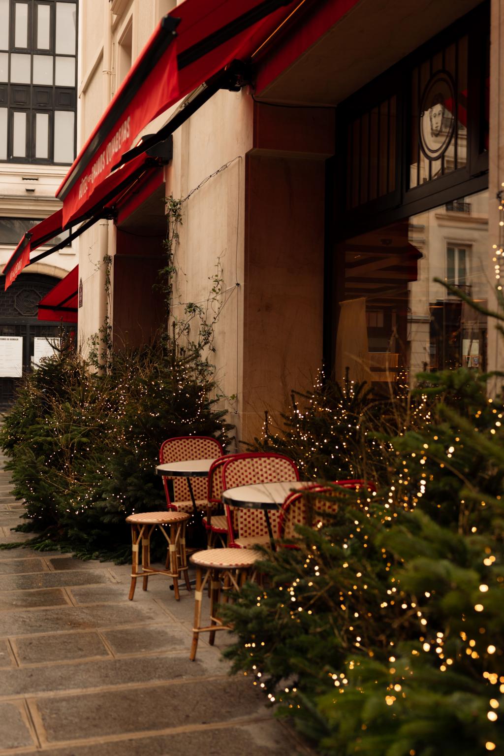 Celebrate the Festive Season at Hôtel des Grands Voyageurs on the Rive Gauche