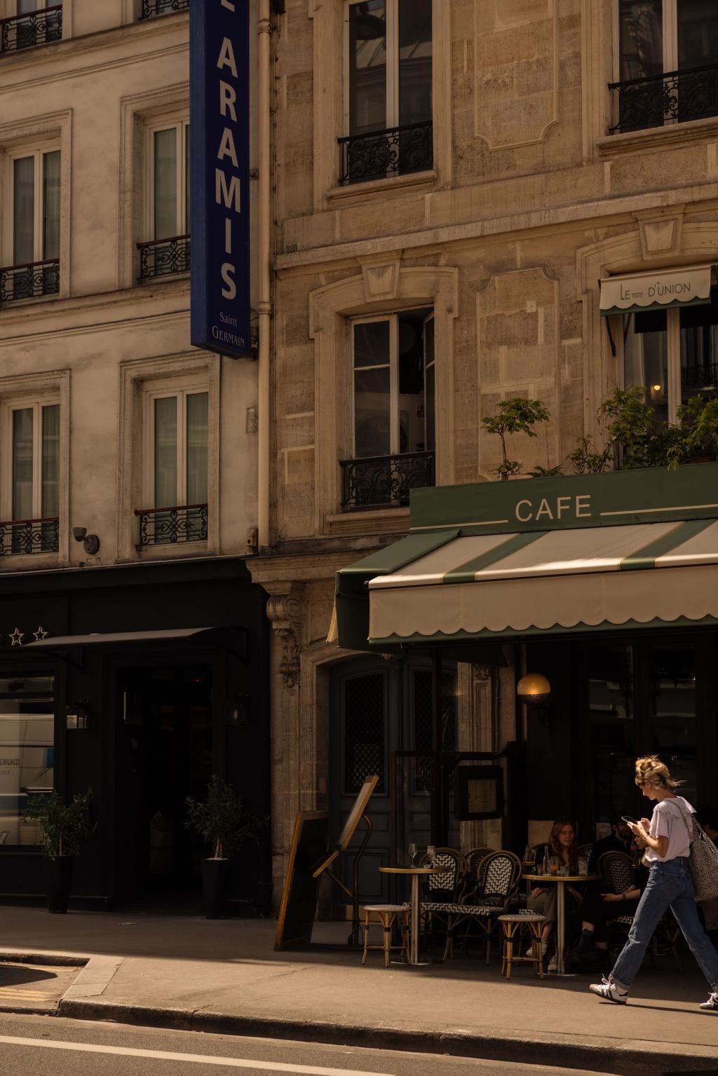 Explore the Left Bank: Parisian Adventures from Hôtel des Grands Voyageurs