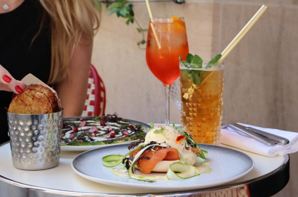 Summer brunch: between Paris & New York, your table awaits!