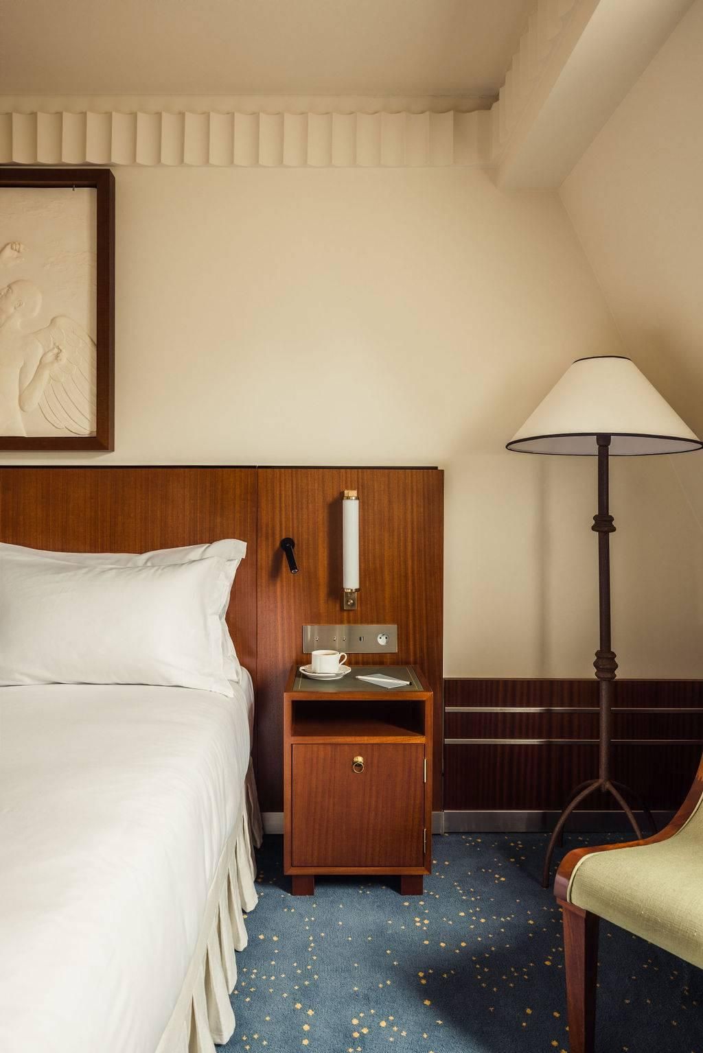 Discover Exclusive Offers at Hotel des Grands Voyageurs