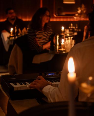 Piano Bar and Karaoke: Live Music Nights at Hôtel des Grands Voyageurs