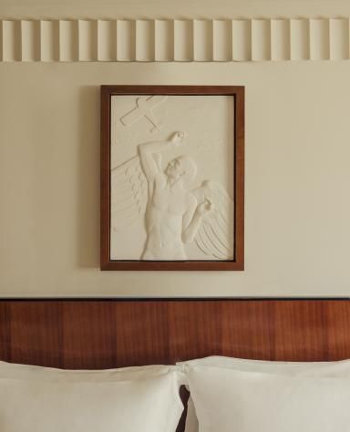 Art Hotel in Paris: Discover the Artistic Wonders at Hôtel des Grands Voyageurs
