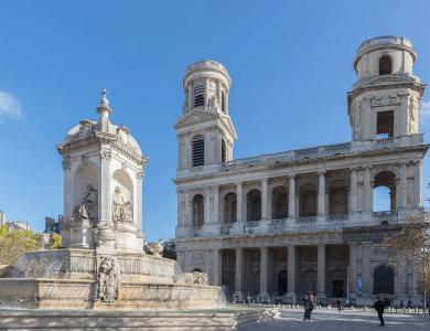 Hotel des Grands Voyageurs - Our Neighbourhood